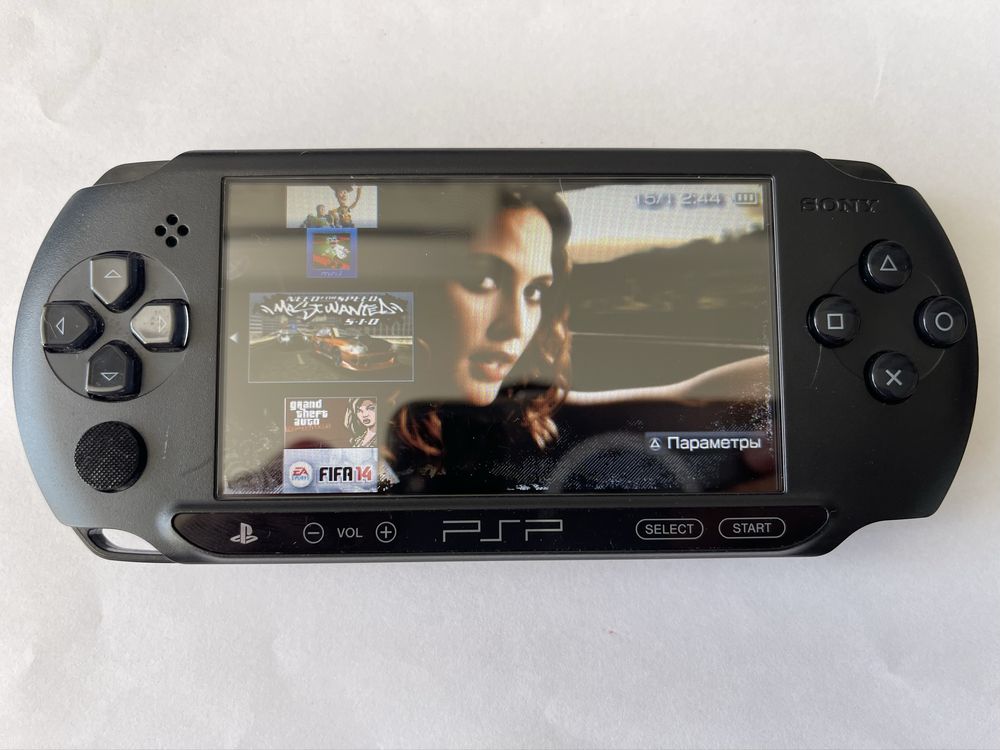 Продам psp з іграми