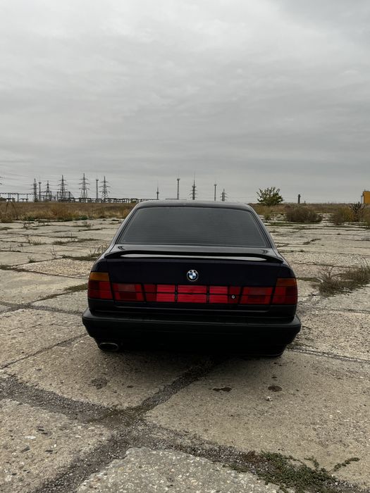 Bmw e34 1995 ( широка морда )