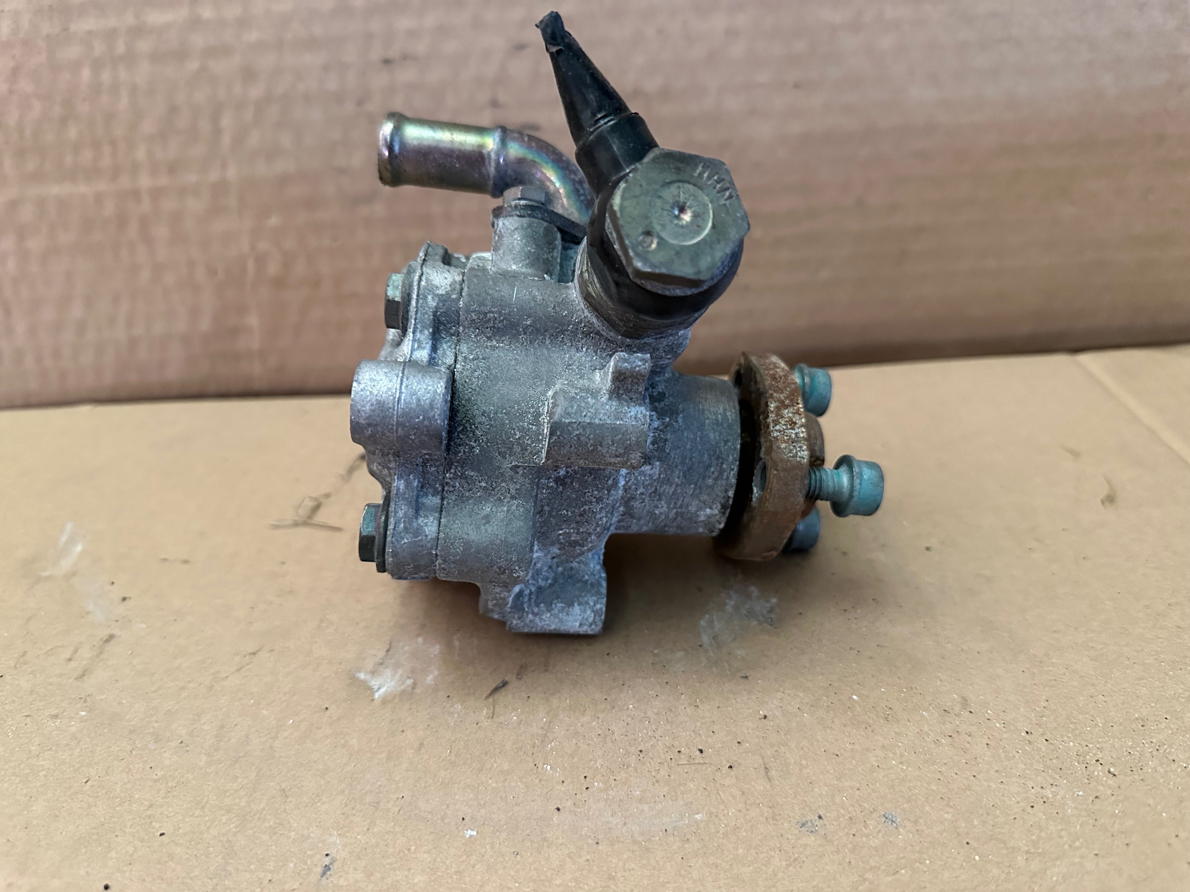 BOMBA DE DIREÇÃO ASSISTIDA VW GOLF 4 AUDI A3 1.9 TDI 1J0422.154A