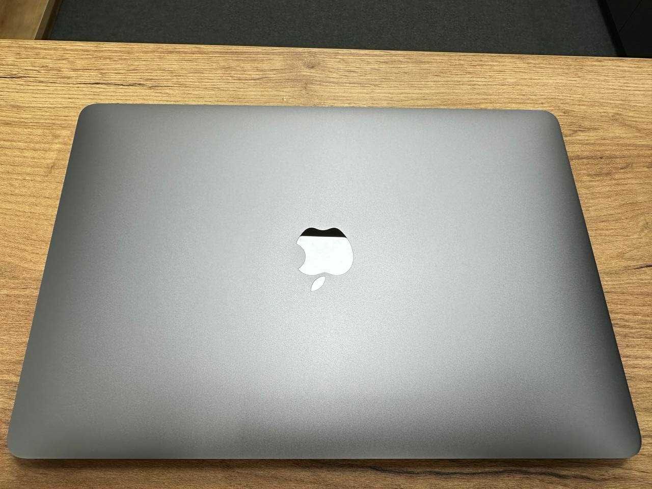 Open box! MacBook Air M1 2020 M1|8|256 Макбук 11 циклів Гарантія!