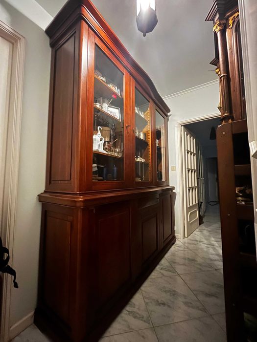 Movel Louceiro Lindíssimo em Cerejeira maciço
