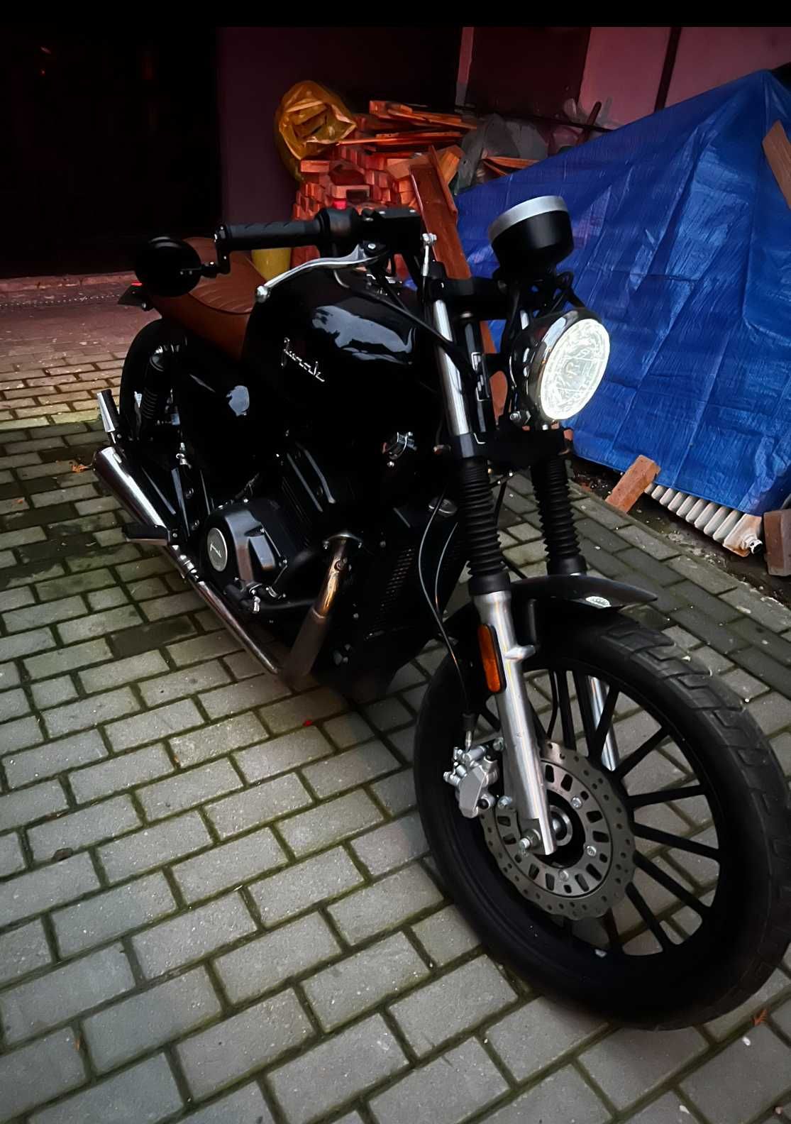 Junak M14 Cafe Racer