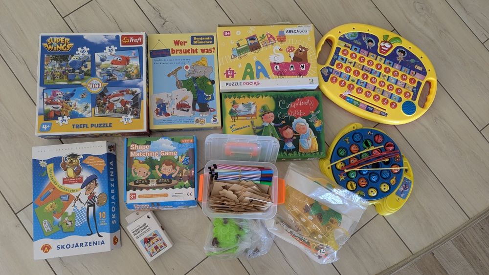 Zestaw gier i puzzli edukacyjne