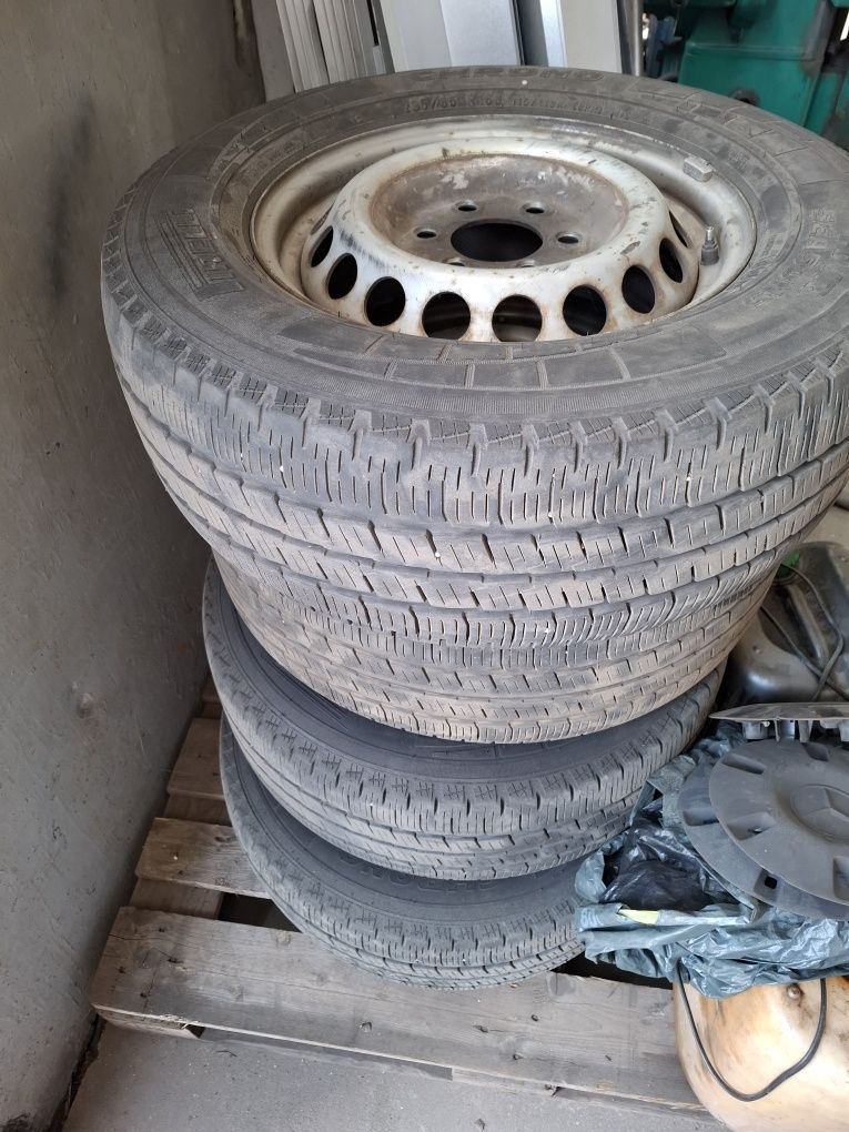 Felgi sprinter 235/65 R16C
