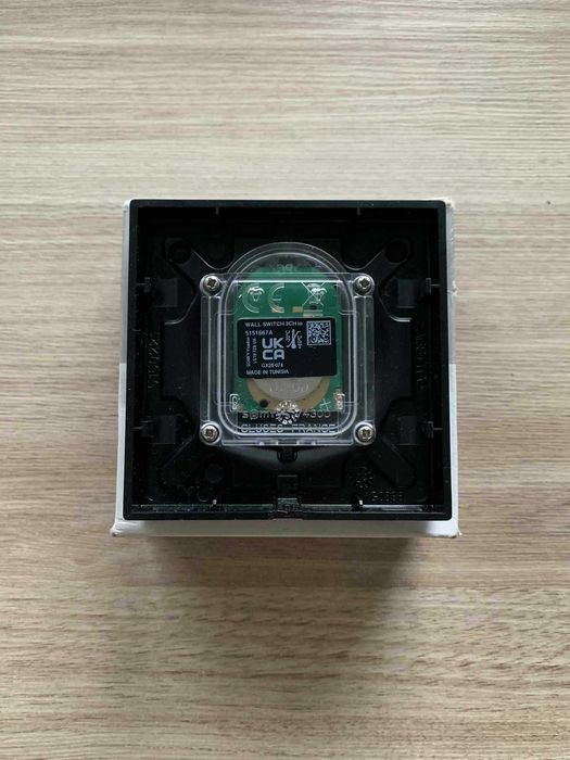 Przycisk Ścienny Somfy Wall Switch 3ch IO
