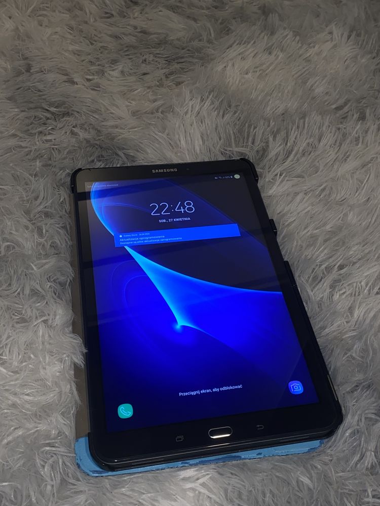 Tablet Samsung Galaxy Tab A + obudowa