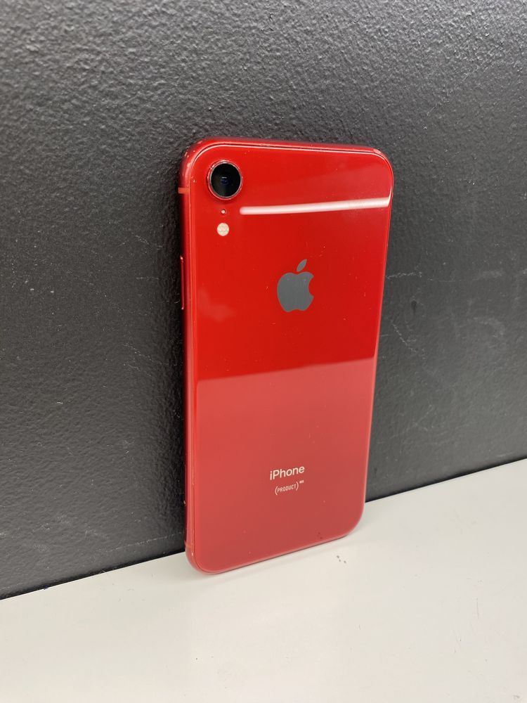 iPhone Xr Red Product 100% bateria