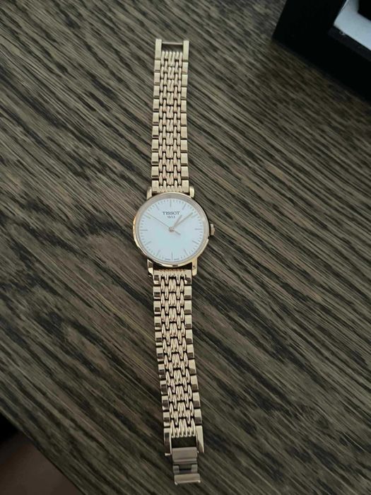 Tissot oryginalny zegarek damski,nowy.