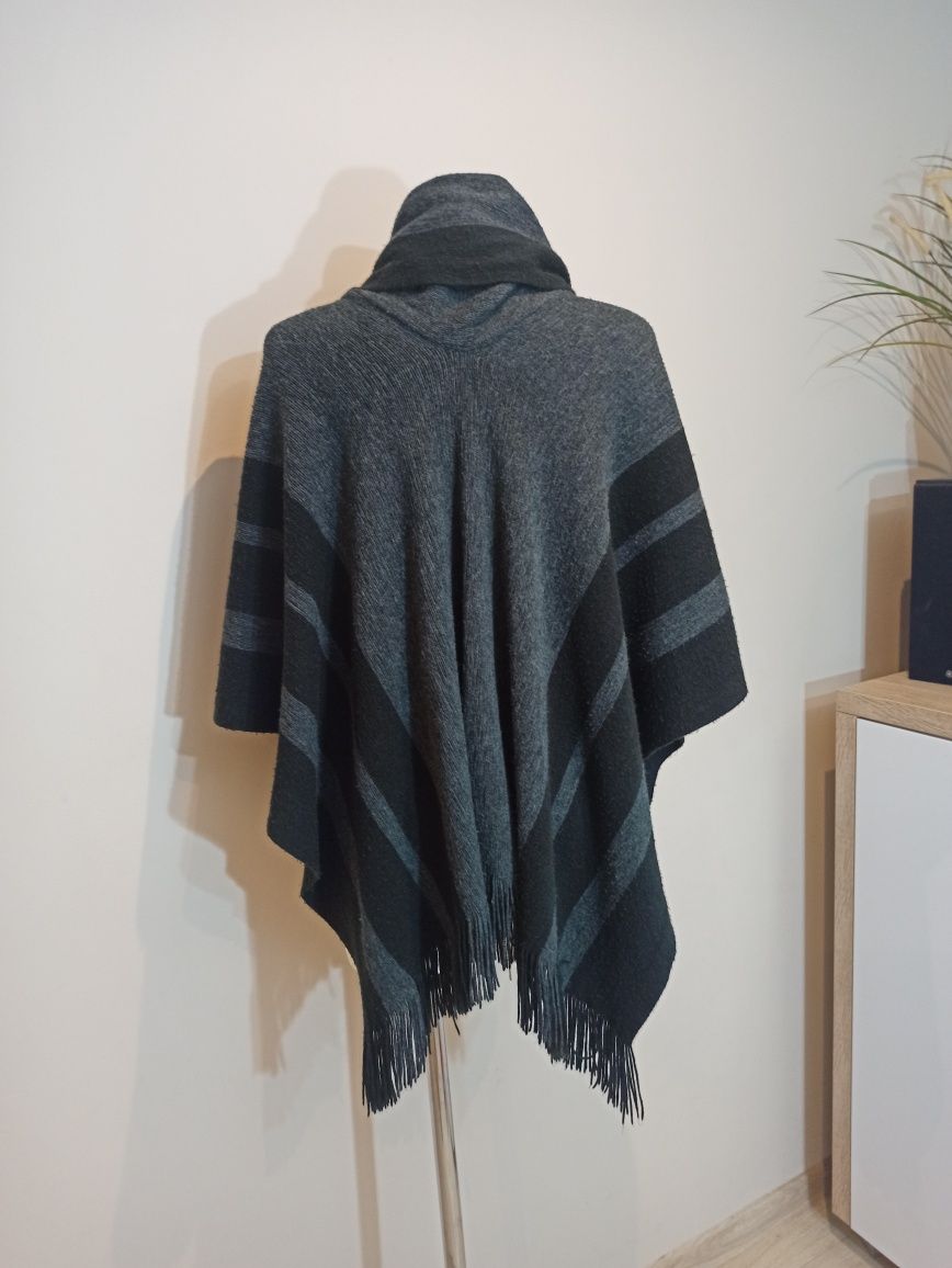Szaro czarne ponczo F&F rozm. M/L