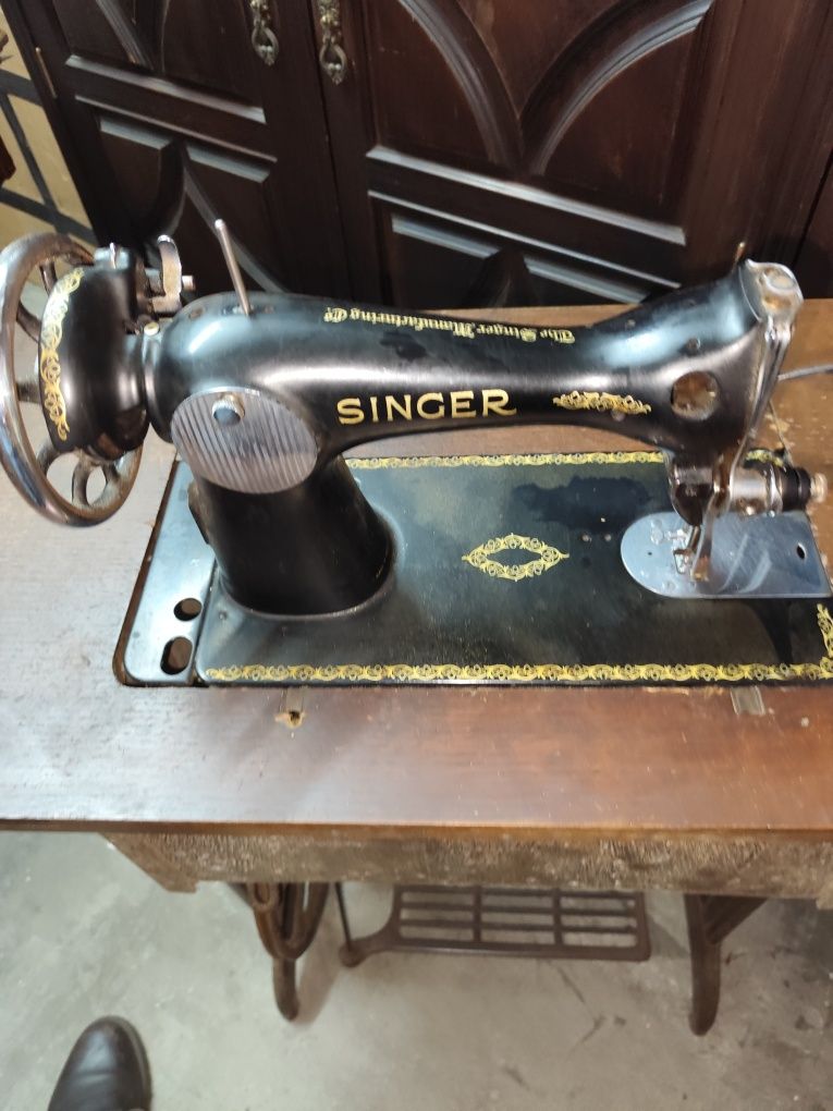 Máquina de costura Singer