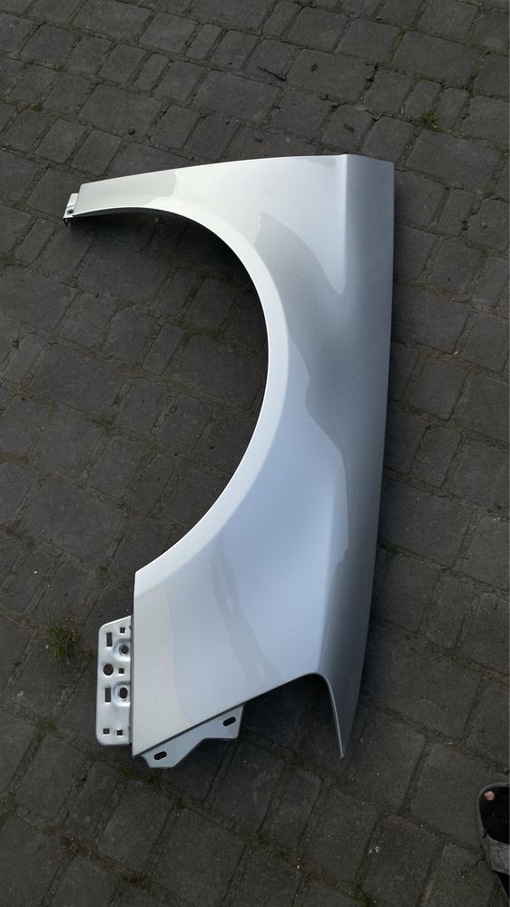 Крило Volkswagen Passat B6: