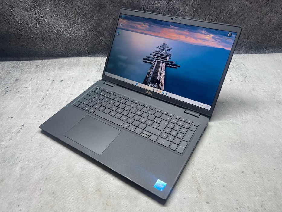 Dell Latitude / i5 1135G7 4.2GHz / 16GB DDR4 / 512SSD / 15.6FHD / W11