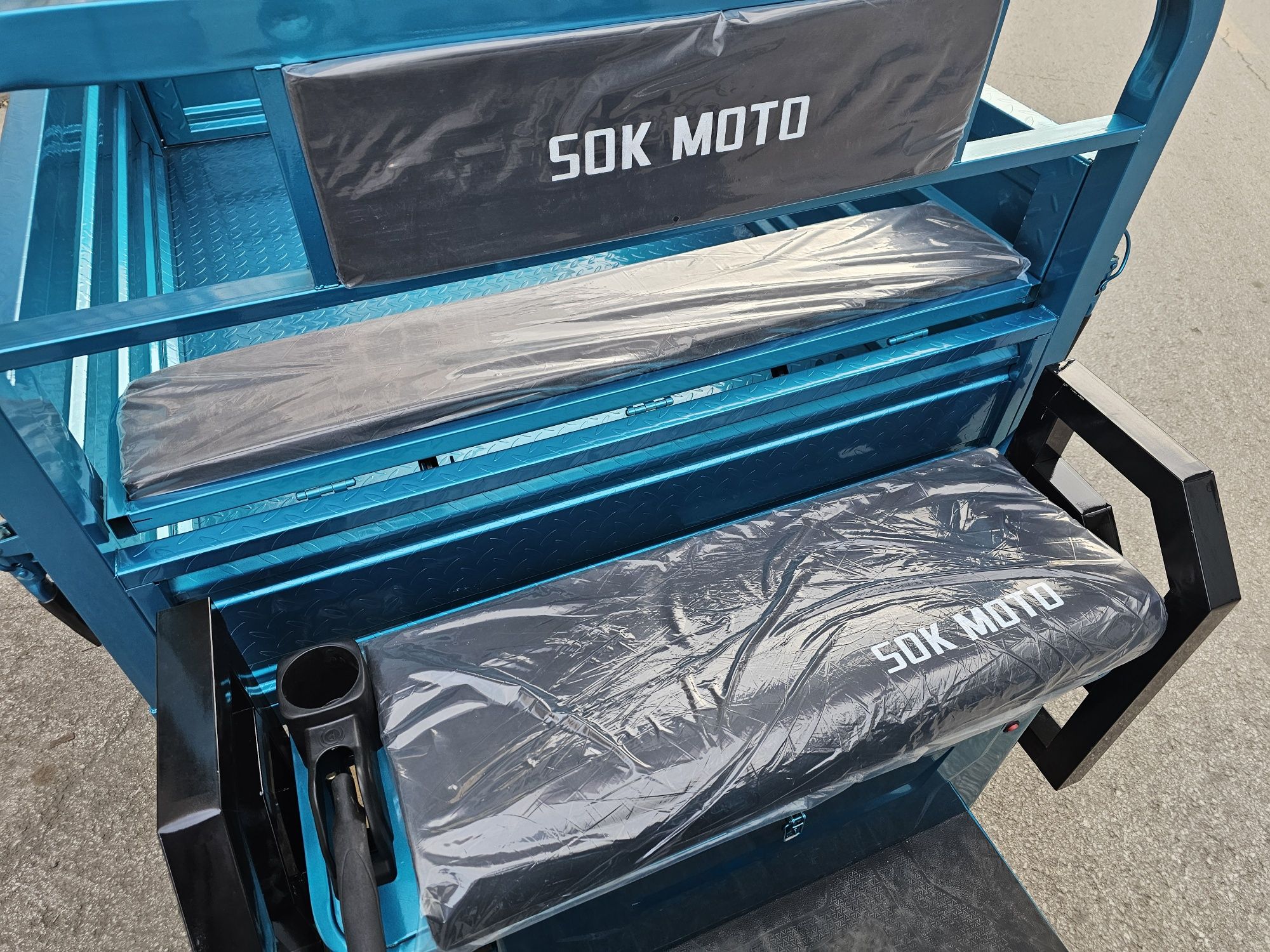 Трицикл ГІБРИДНИЙ 500км запас ходу. SokMoto CARGO
