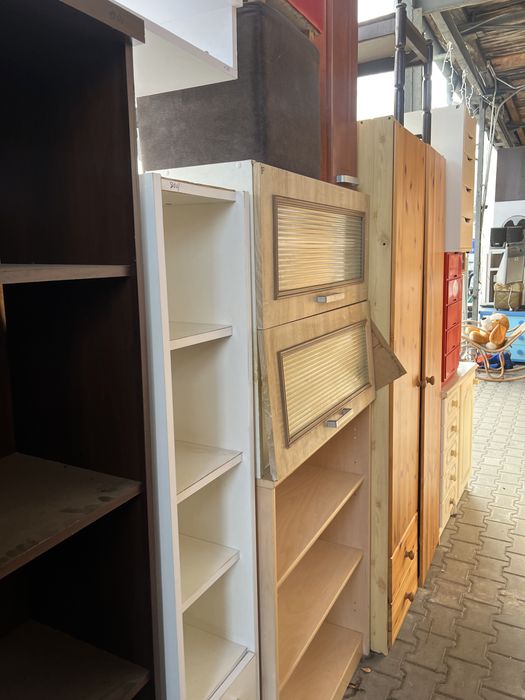 Regał Narożny  - możliwy transport