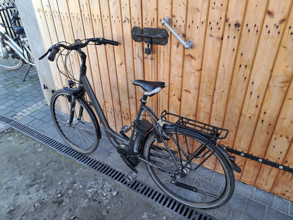 Rower elektryczny Raleigh Dover napęd centralny Gazelle Impulse L 55