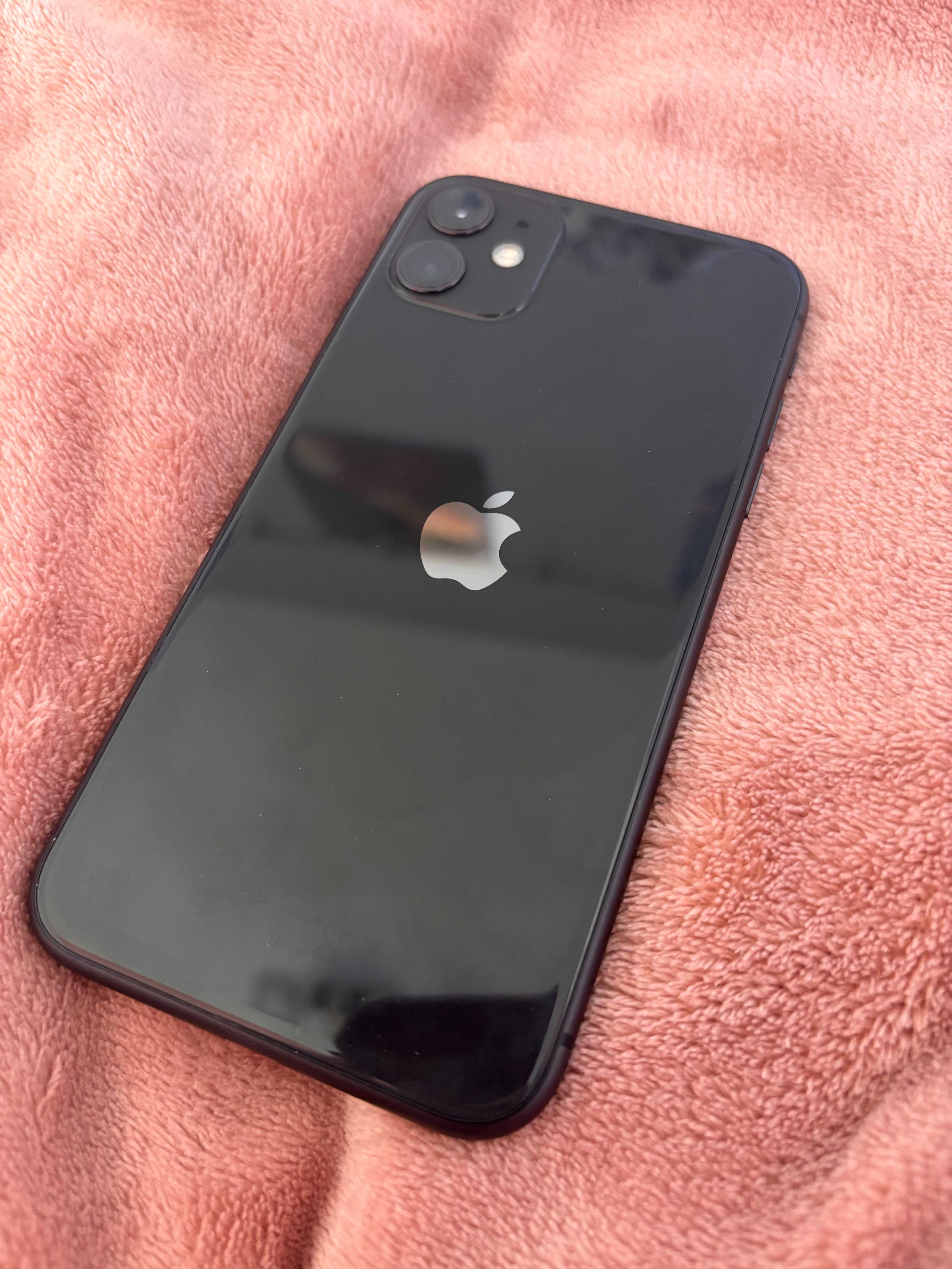 iPhone 11 128 GB – stan idealny, bateria 86% + zestaw