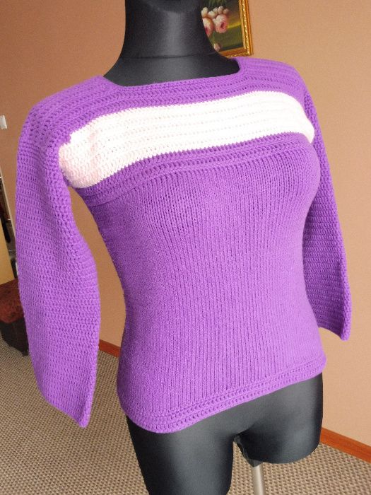 Śliczny, fioletowy sweter, rozm 40