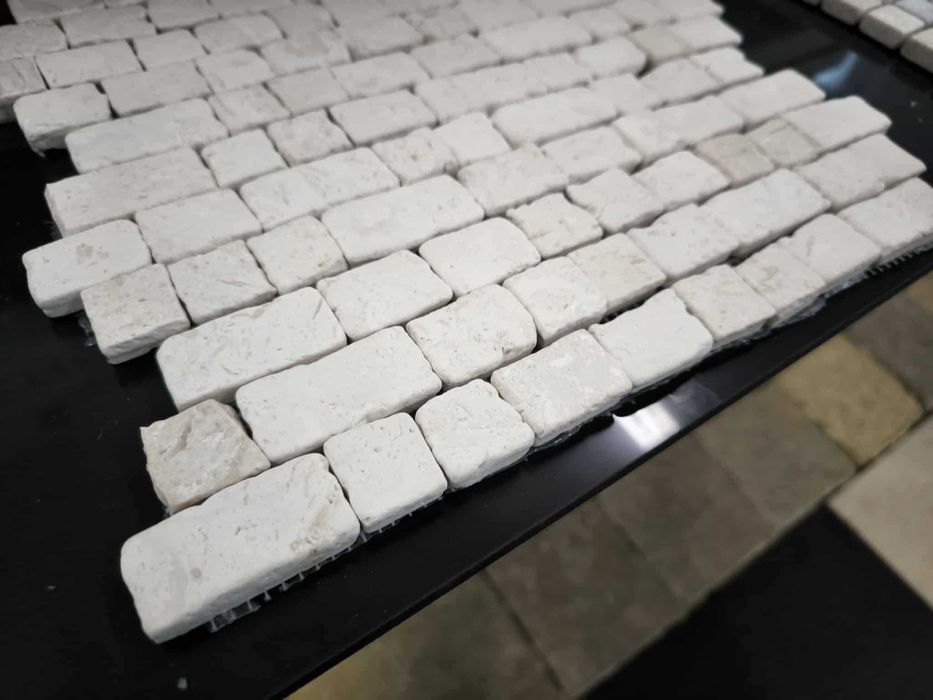 Płytki Wapienne Myra Emelas Szczotkowany/Poler