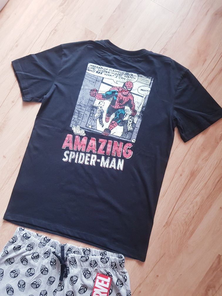 Nowa bawełniana piżama męska marki Marvel rozmiar M.