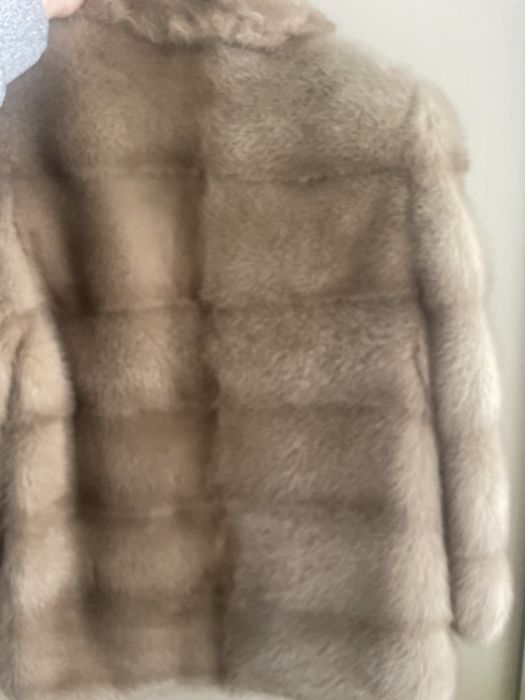 Шубка норкова. Нова.