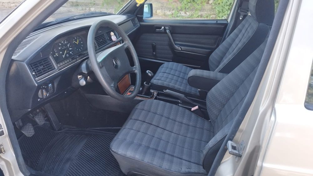 MERCEDES 190D *** Bom ESTADO ***