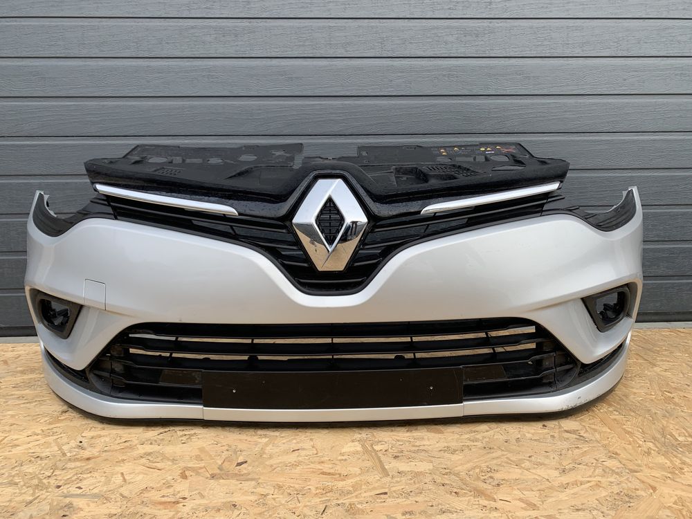 Передний бампер Renault Clio 4 Рейсталинг