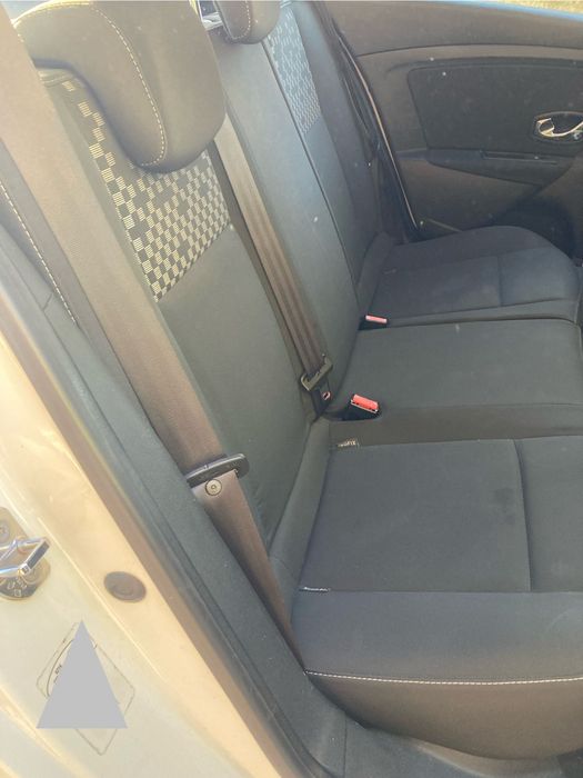 Megane Sportourer 110 cv IMPECÁVEL