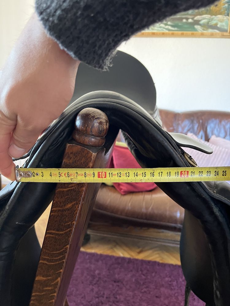 Siodło ujeżdżeniowe 16.5’’