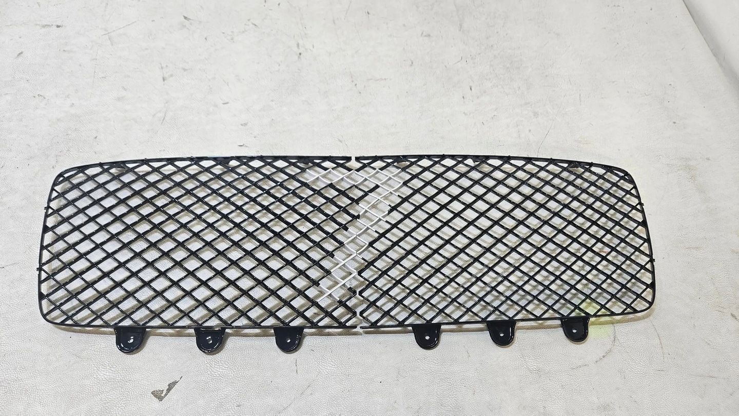 GRILL GRIL ATRAPA BENTLEY CONTINENTAL CONTINENTAL LE MANS COLLECTION 3SD