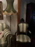 Conjunto sofas com candeeiro vintage