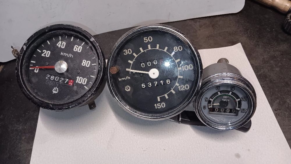 Liczniki zuk star warburg. Cena za wszystko