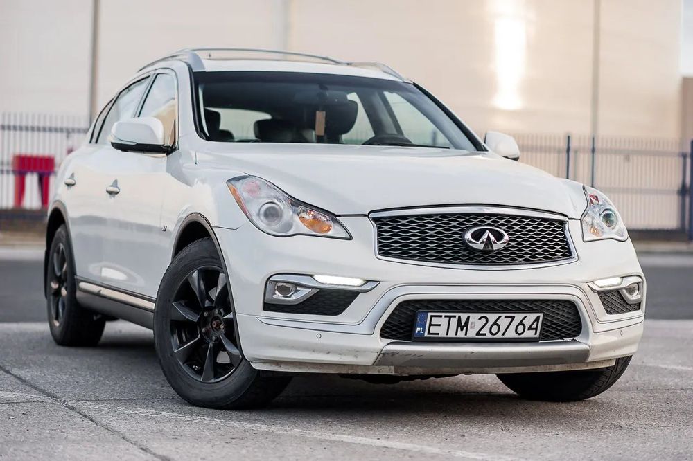 Infiniti Q50 Infiniti QX50 3.7 V6 AWD Stan Idealny Biała Perła I Full Opcja + LPG!
