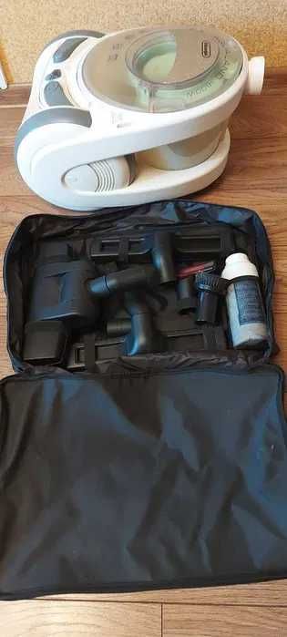 * Водозбірний, миючий пилесос "DeLonghi WFF 1800 PET".  Італія.