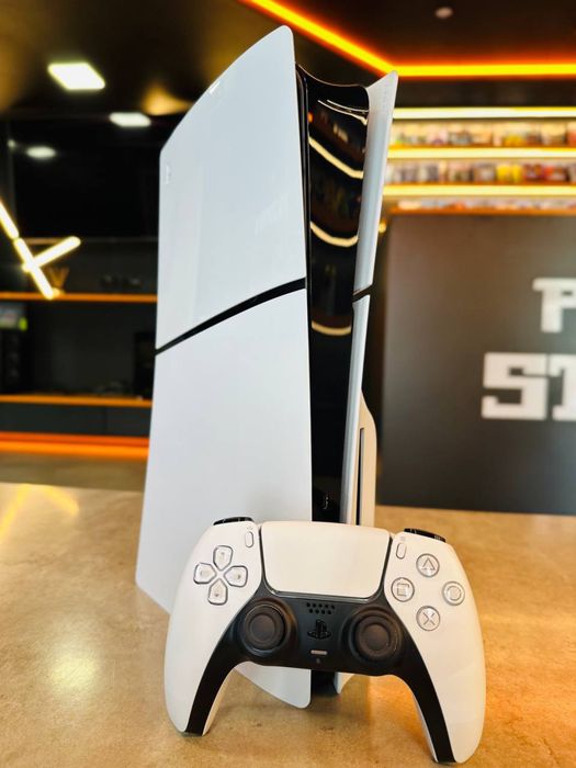 PlayStation 5 Slim Blu-ray - відмінний стан, гарантія від магазину!