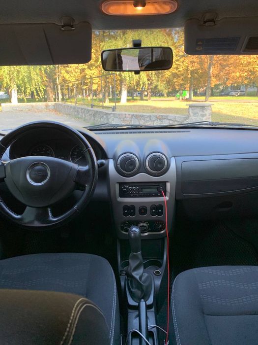 Dacia Sandero 2012 рік