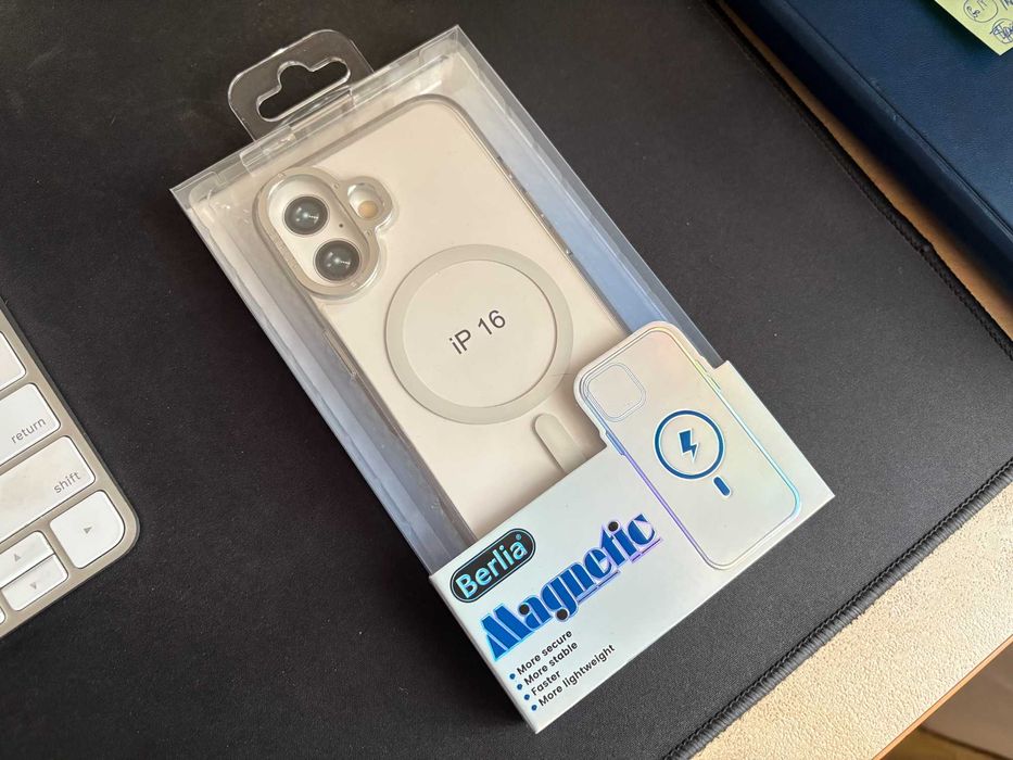 Чохол Berlia IPhone 16 + чохол в подарунок
