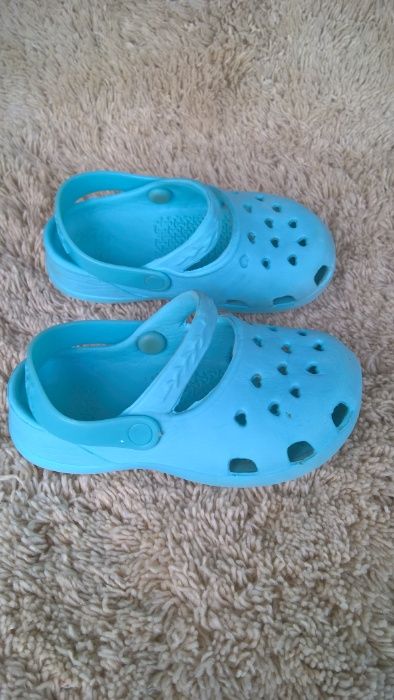 13.5-14 см 23 аквашузы сланцы босоножки типа Crocs фр. фирмы Petit