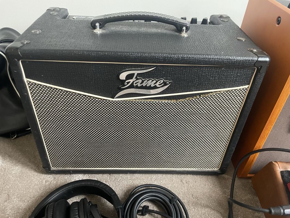 Amplificador Guitarra Acústica - Fame Senior Acoustic AC30R