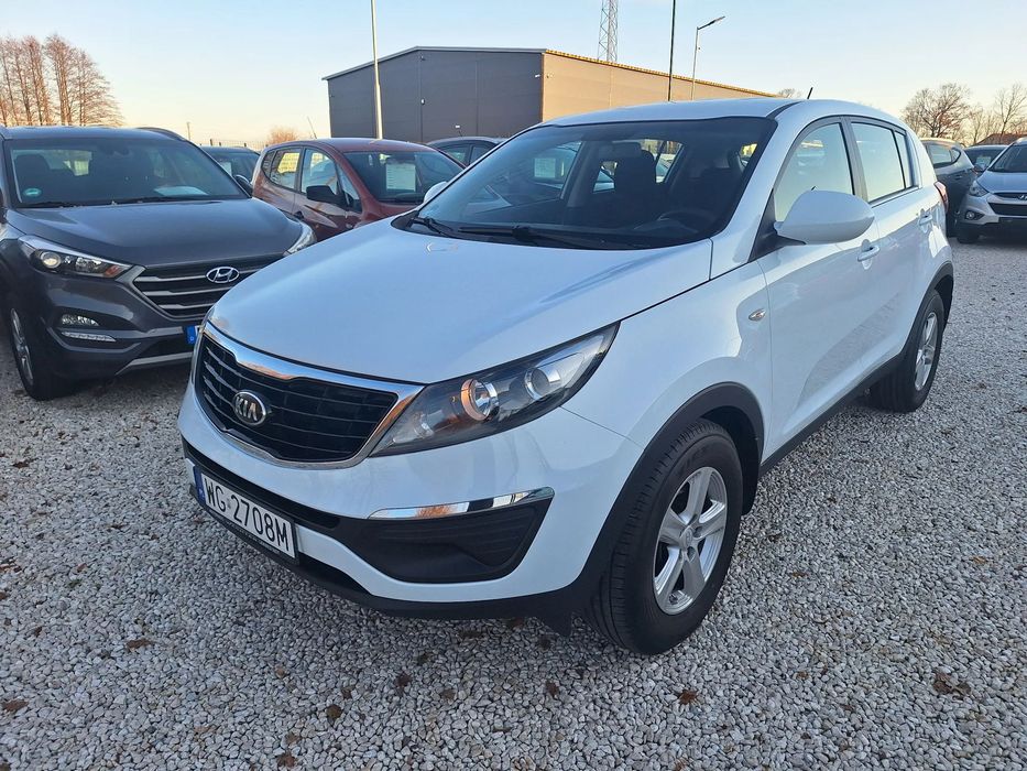 Kia Sportage 1.6 Benzyna_135 KM_Klimatyzacja_2015 Rok_Zadbany z Niemiec_Faktura.