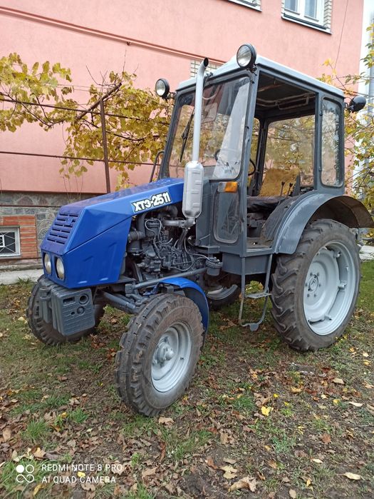 Трактор ХТЗ-2511
