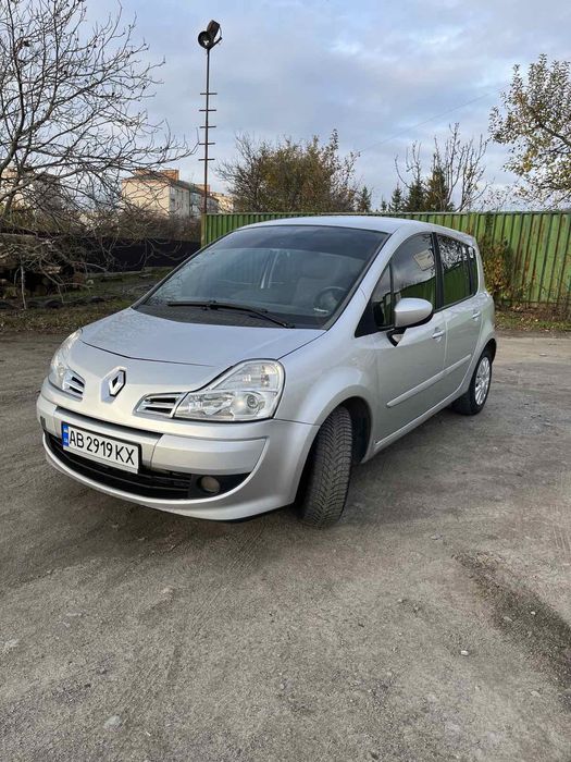 Продам РЕНО МОДУС автомат 1,5 dci