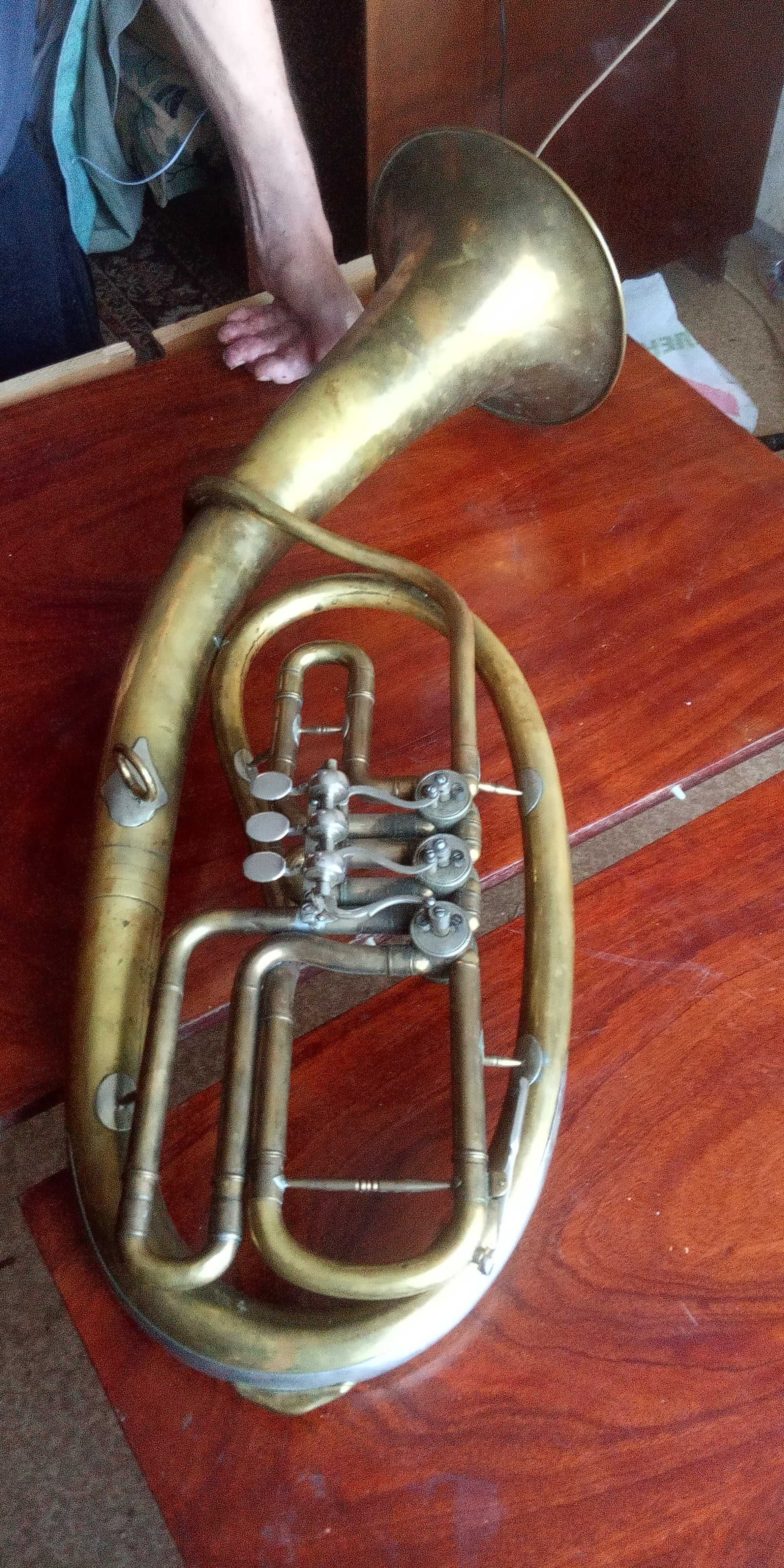 Музичний iнструмент духова труба