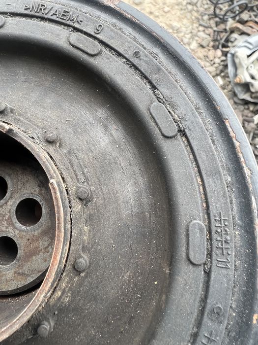 Шків шкив коленвала бмв е60 н47 дизель bmw e60 n47 демфер