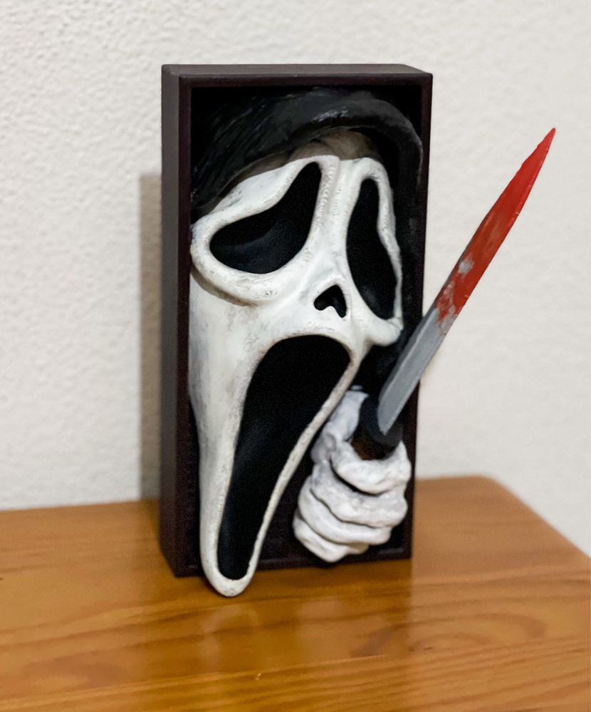 Screaming (ghostface)