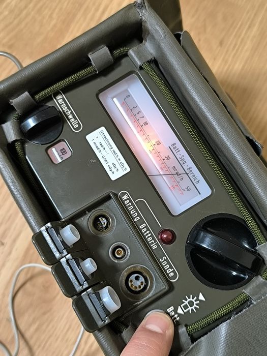 Miernik promieniotwórczości licznik Geigera sonda Gamma Niemiecki DDR