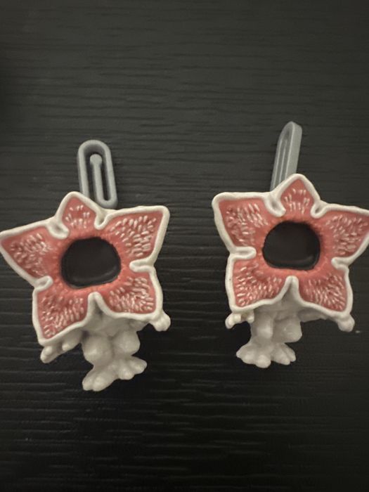 Фігурки кіндер джой Дивні дива