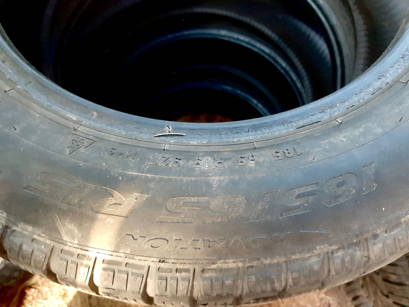 Opony zimowe 185/65 R15 Pirelli