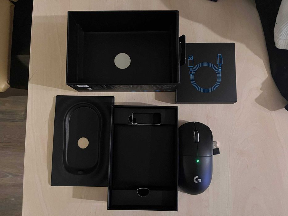 Миша ігрова Logitech G PRO 2 LIGHTSPEED Wireless