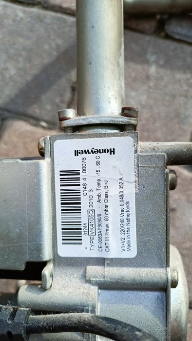 Elektrozawór Honeywell typ VK4105Q