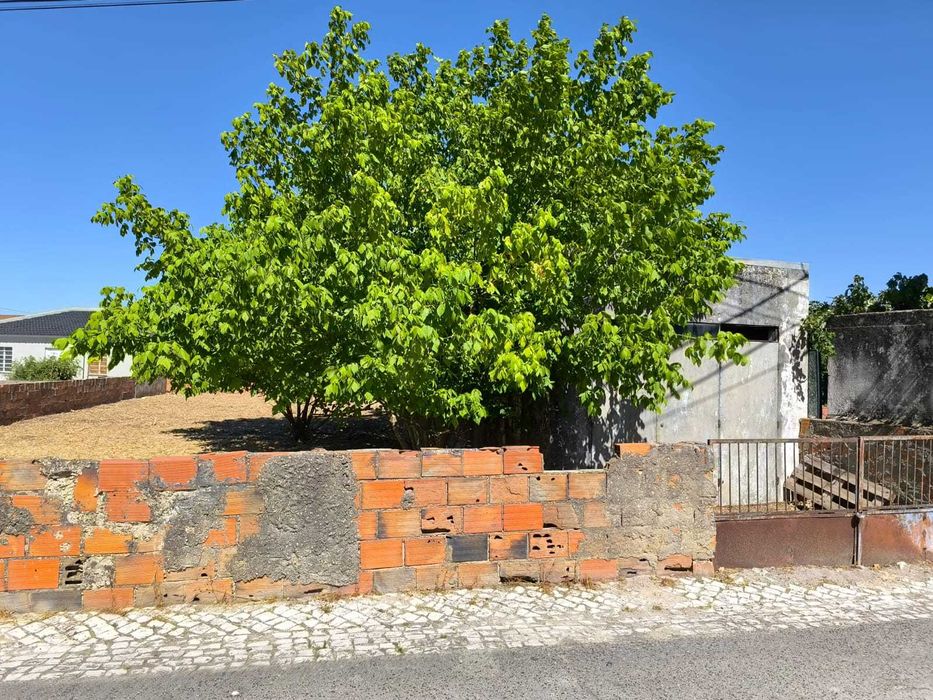 lote terreno com projecto iniciado